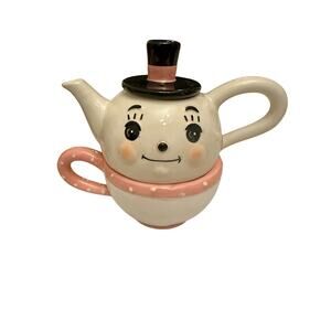 Johanna Parker Stacked Pink Snowman Creamer and Cup Set